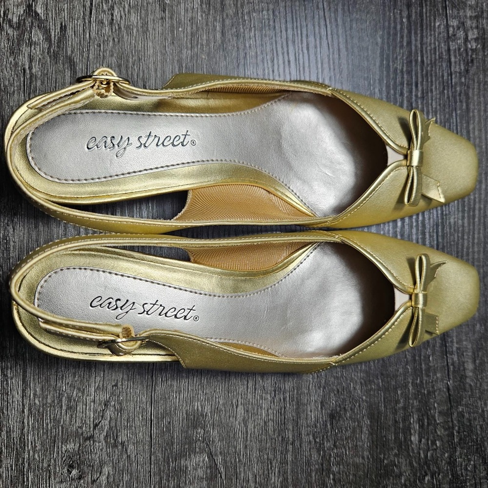 Easy Street Womens Gold Bow Slingback Pumps Size 9.5M New in Box